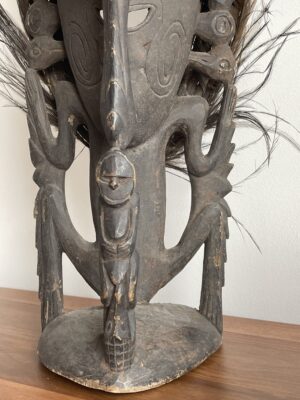 Statue du fleuve Sepik - Artistes de Papouasie